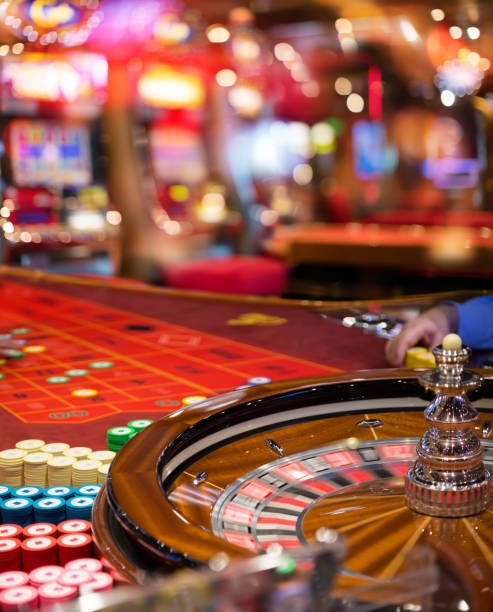 rr999 apk app showing live blackjack table with real dealer