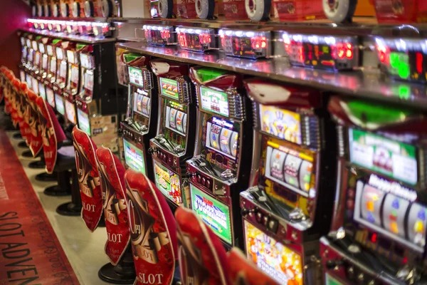 rr999 apk live dealer blackjack table with Thomas Cup tournament bracket displayed on mobile